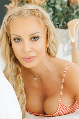 Daniela - Termingirls 24