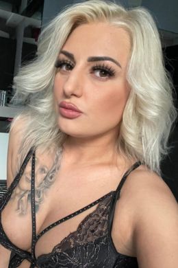 Laura - Termingirls 24